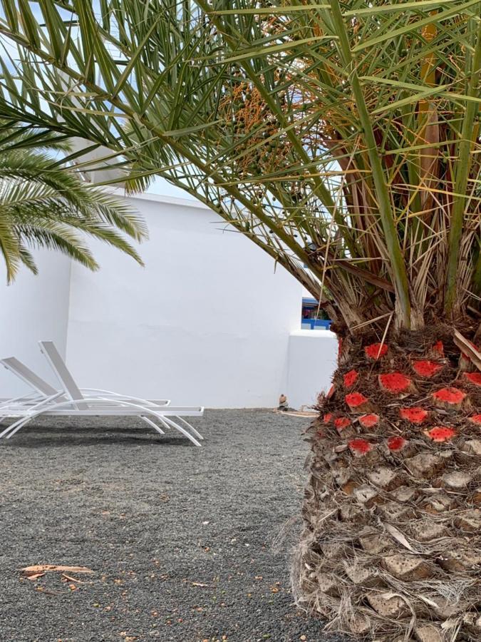 Lovely Casa Felicidad, Swimming Pool, Wifi X Private Garden Playa Blanca  Exterior photo