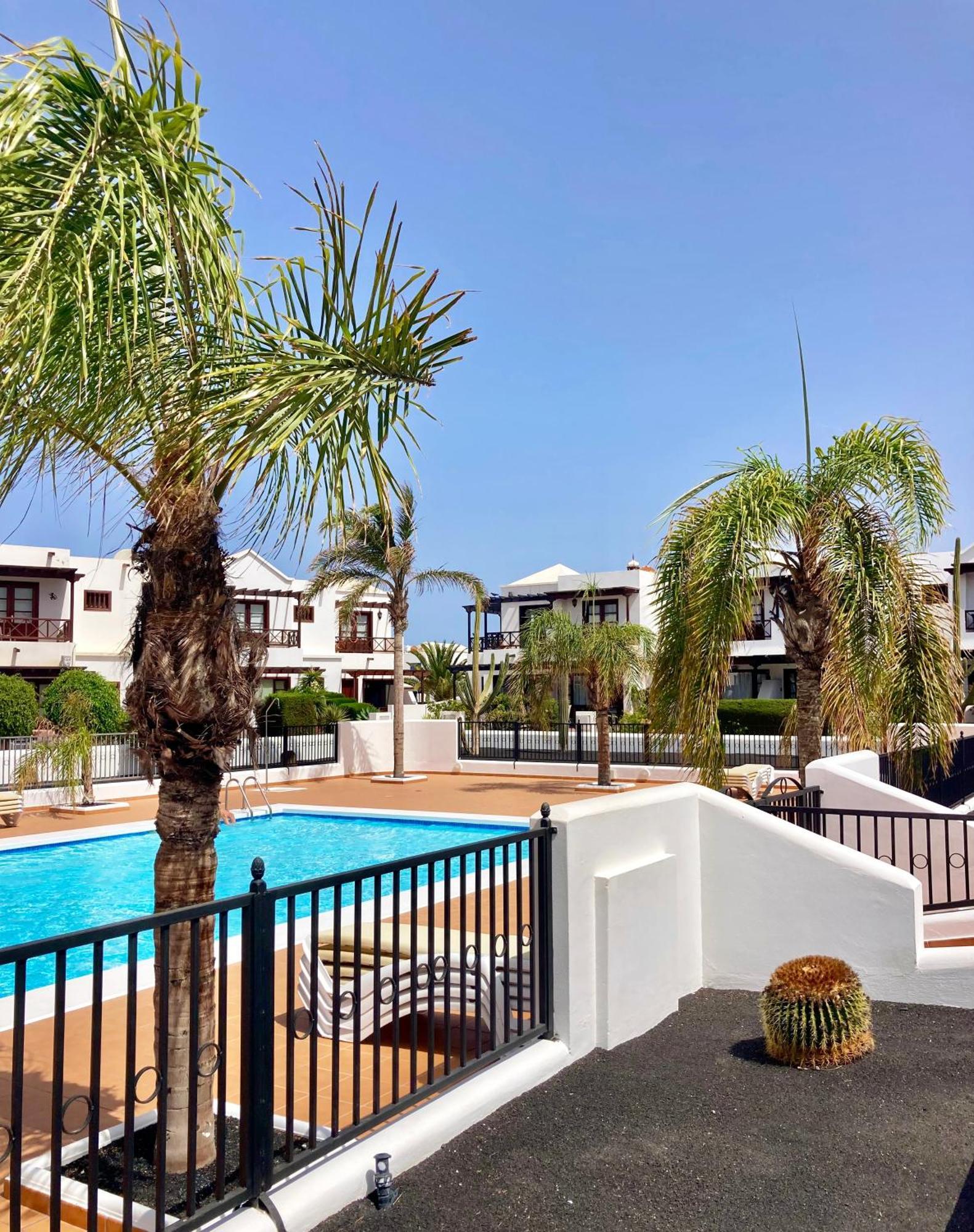 Lovely Casa Felicidad, Swimming Pool, Wifi X Private Garden Playa Blanca  Exterior photo